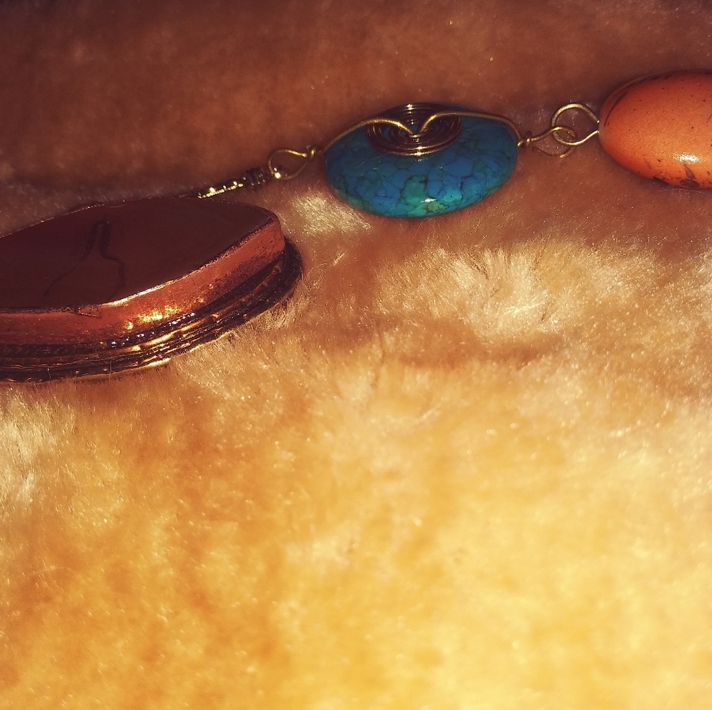 Treska Assyria Necklace - Picture 6 of 12